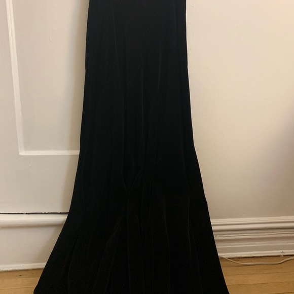 Vintage Ellen Tracy high waisted velvet skirt - Picture 2 of 6